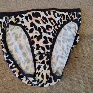 Victoria Secret Brand | Hi-leg Brief | Size Large | Leopard Print |